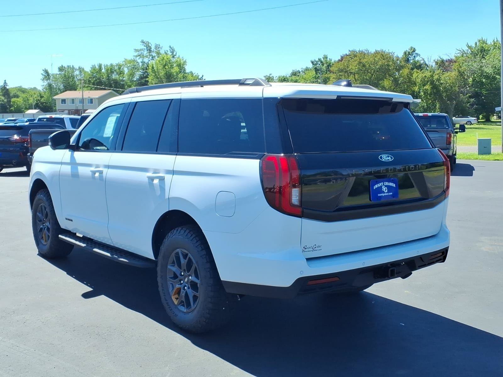 New 2027 Ford Expedition Tremor w/ Driver's Package AWD/4WD image 3
