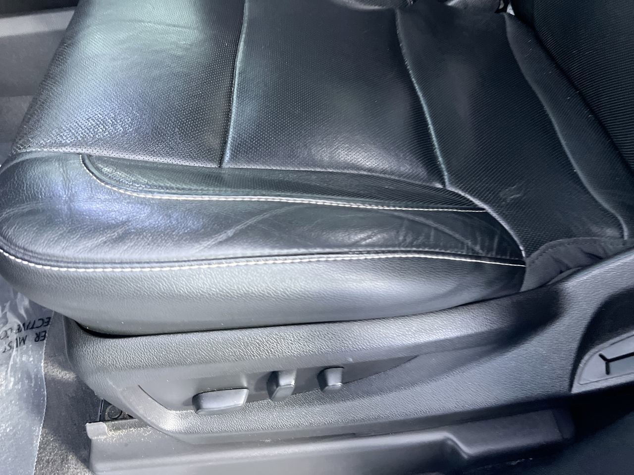 Used 2019 GMC Yukon SLT w/ Graphite Edition RWD image 13