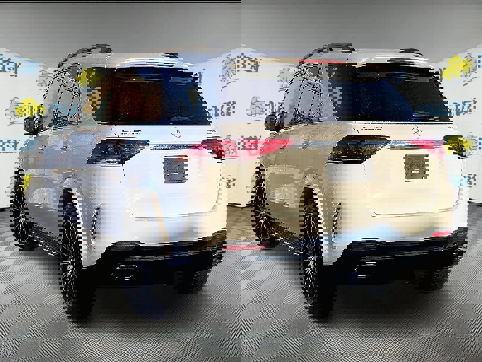 Used 2022 Mercedes-Benz GLE 350 4MATIC image 4