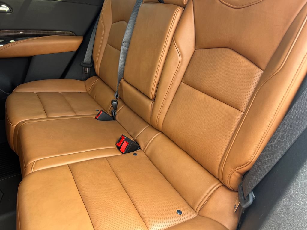 Used 2019 Cadillac XT4 Premium Luxury AWD/4WD image 15
