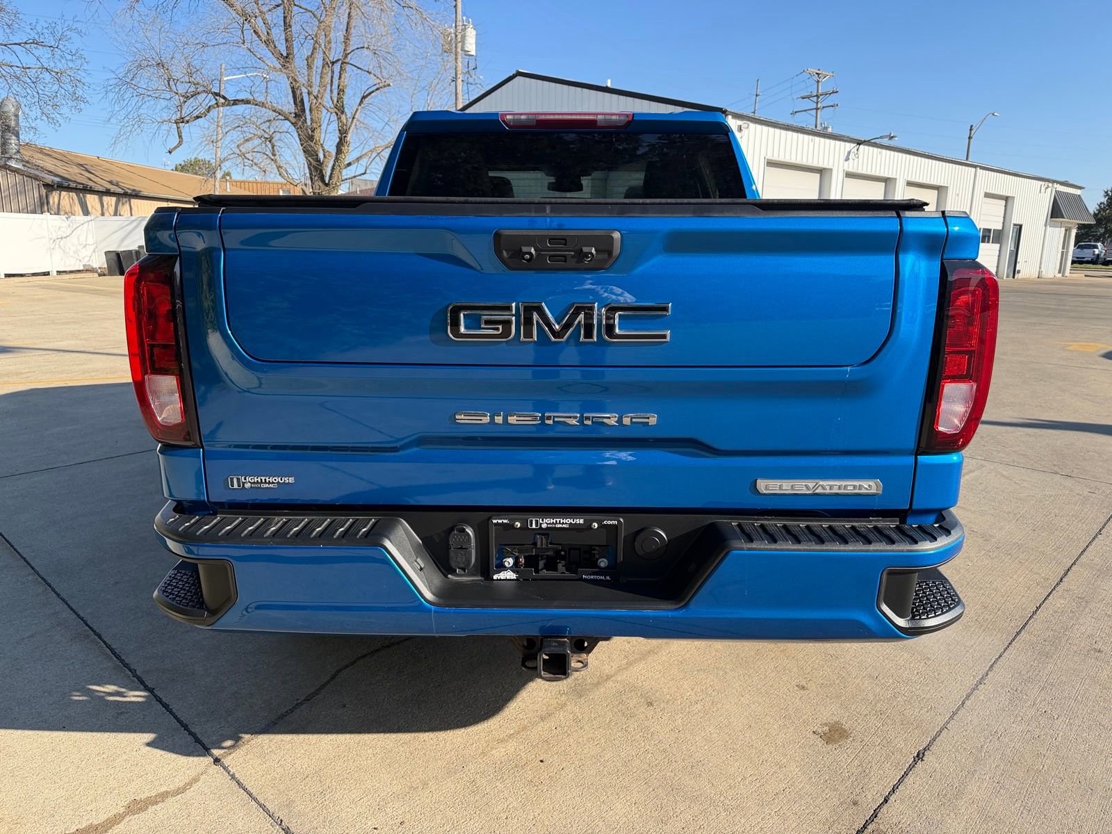 Used 2022 GMC Sierra 1500 Elevation w/ LPO, Elevation Black Package AWD/4WD image 31