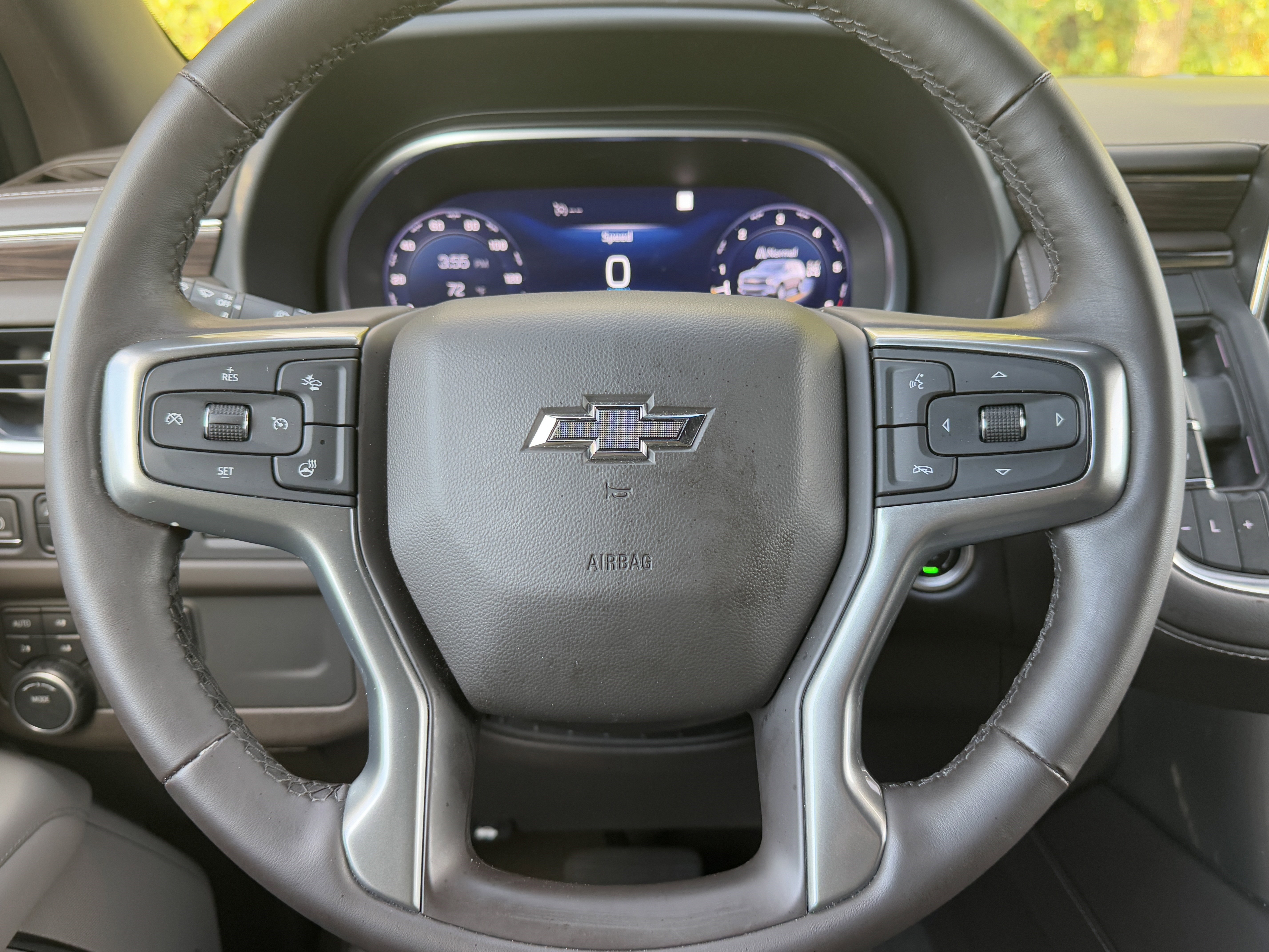 Used 2023 Chevrolet Tahoe Z71 w/ Luxury Package image 42