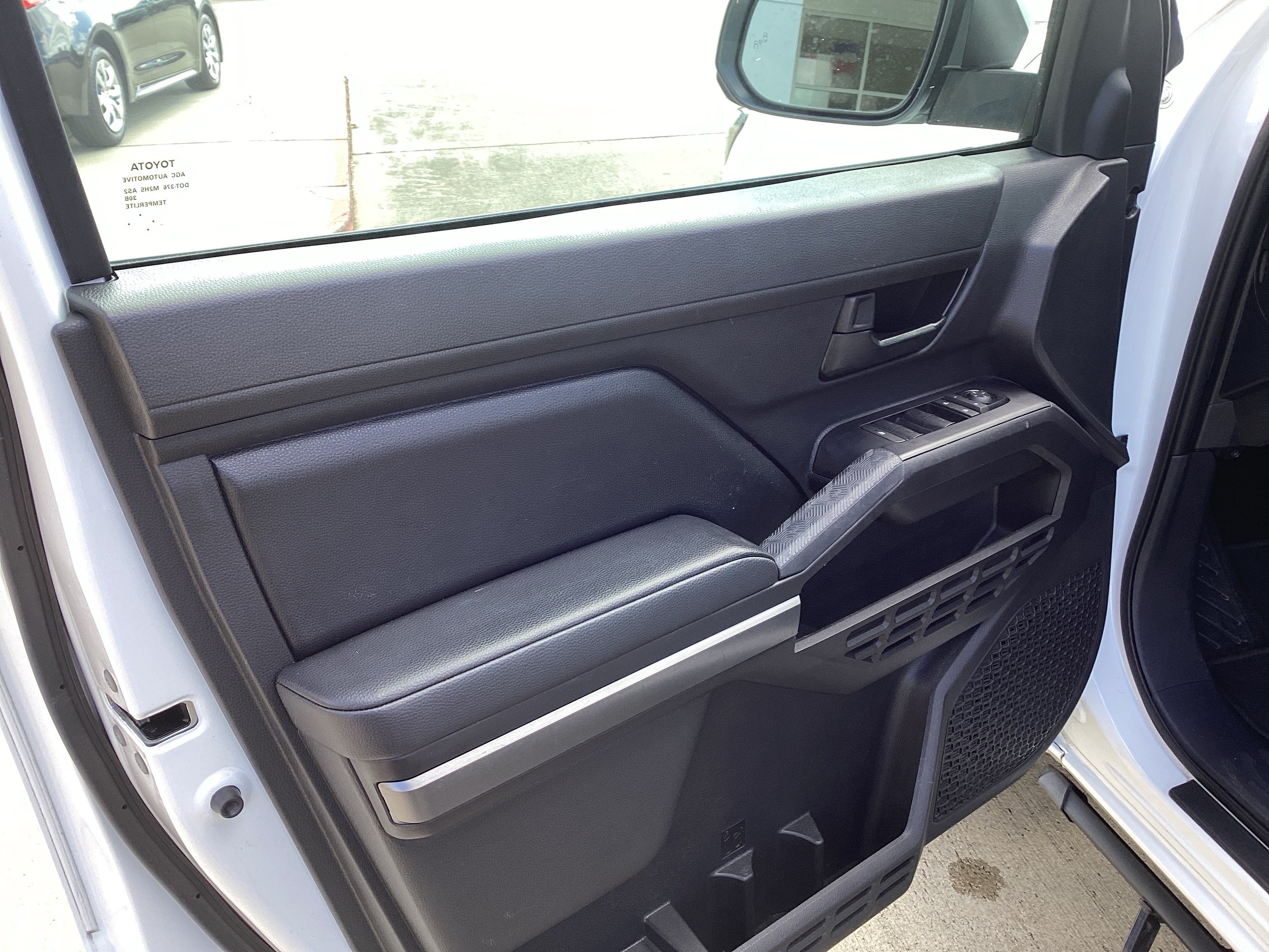 Used 2024 Toyota Tacoma SR5 RWD image 15