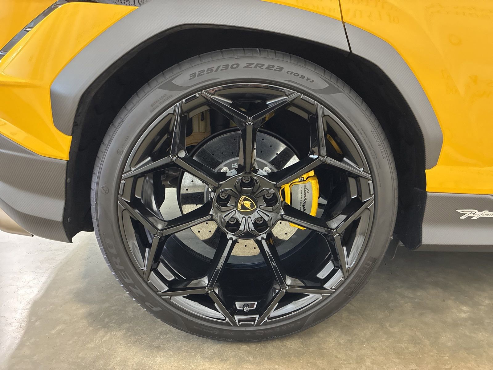 Used 2024 Lamborghini Urus Performante image 10