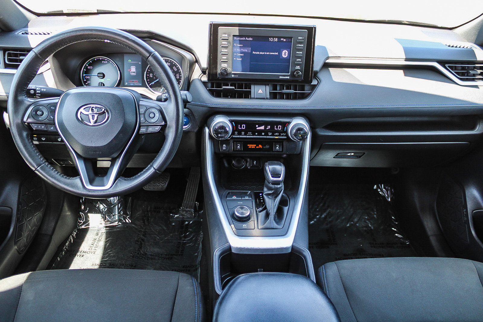 Used 2022 Toyota RAV4 SE w/ Convenience Package AWD/4WD image 14