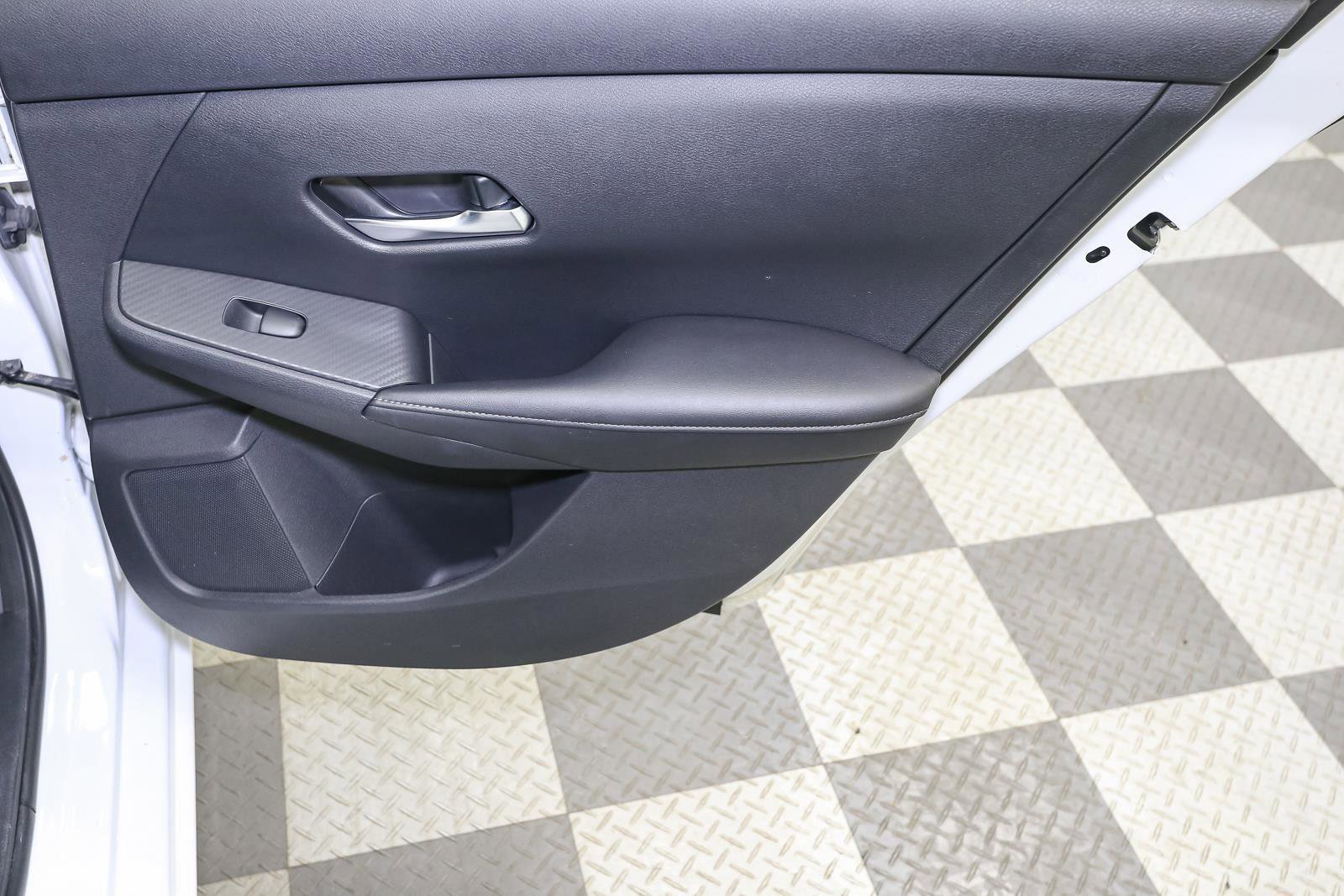 Used 2020 Nissan Sentra SV FWD image 22