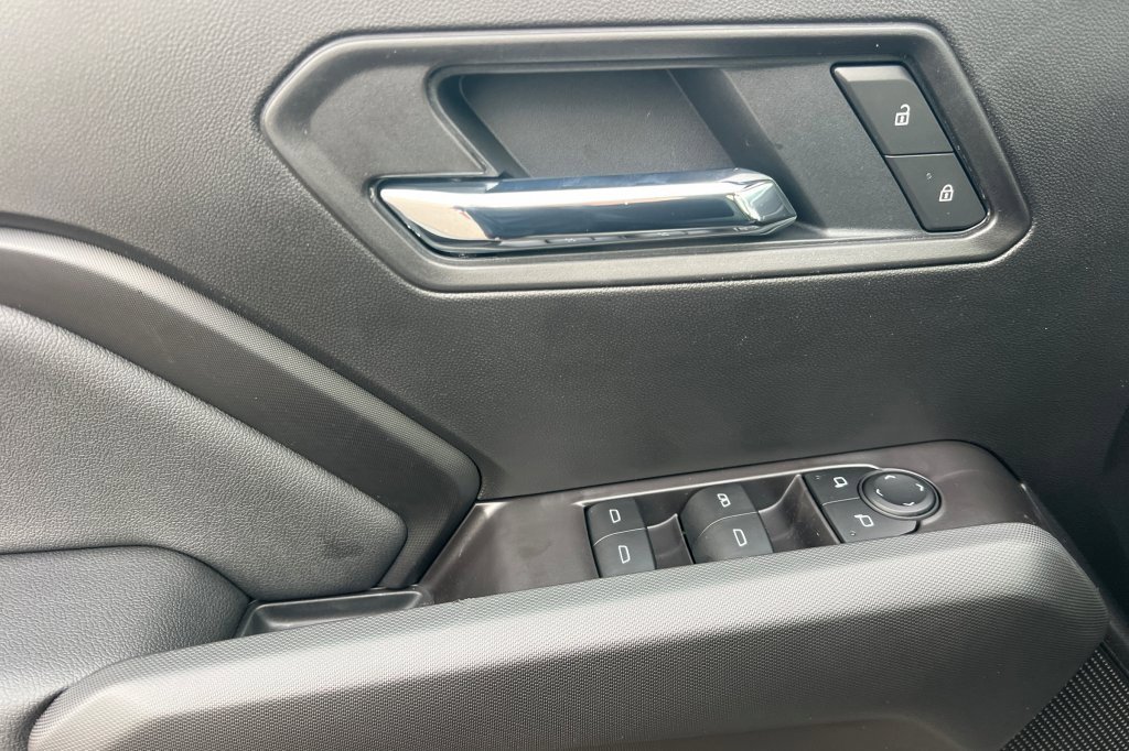 New 2026 GMC Canyon Elevation w/ Convenience Package image 8