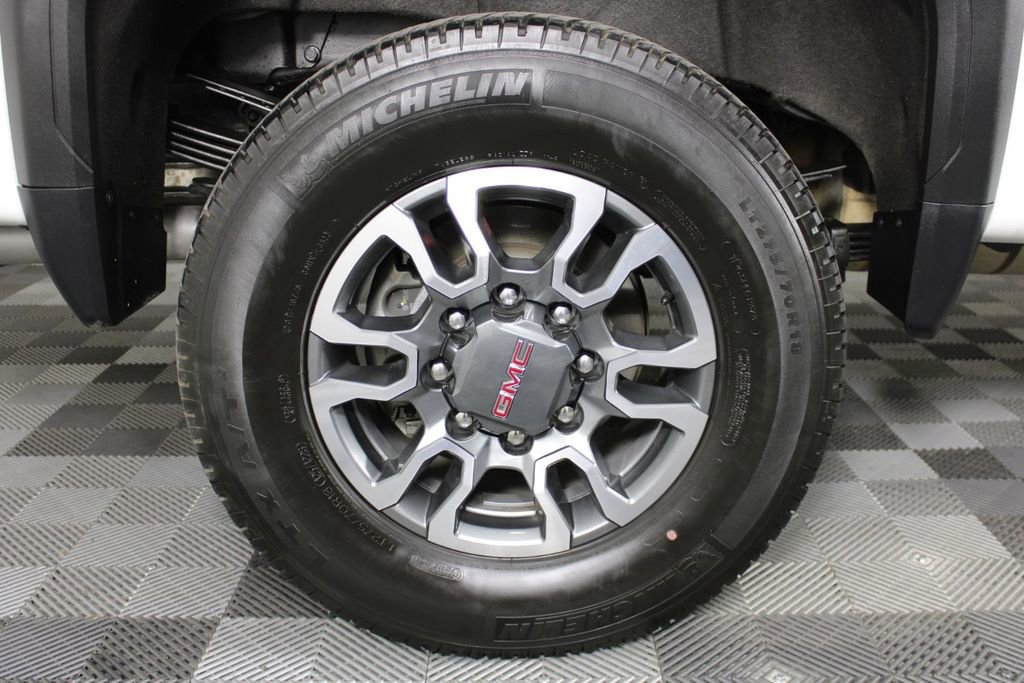 Used 2023 GMC Sierra 3500 SLE w/ SLE Convenience Package image 14