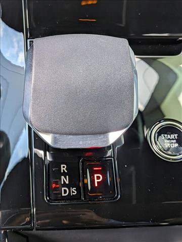 Certified 2026 Land Rover Range Rover Sport Dynamic SE AWD/4WD image 12