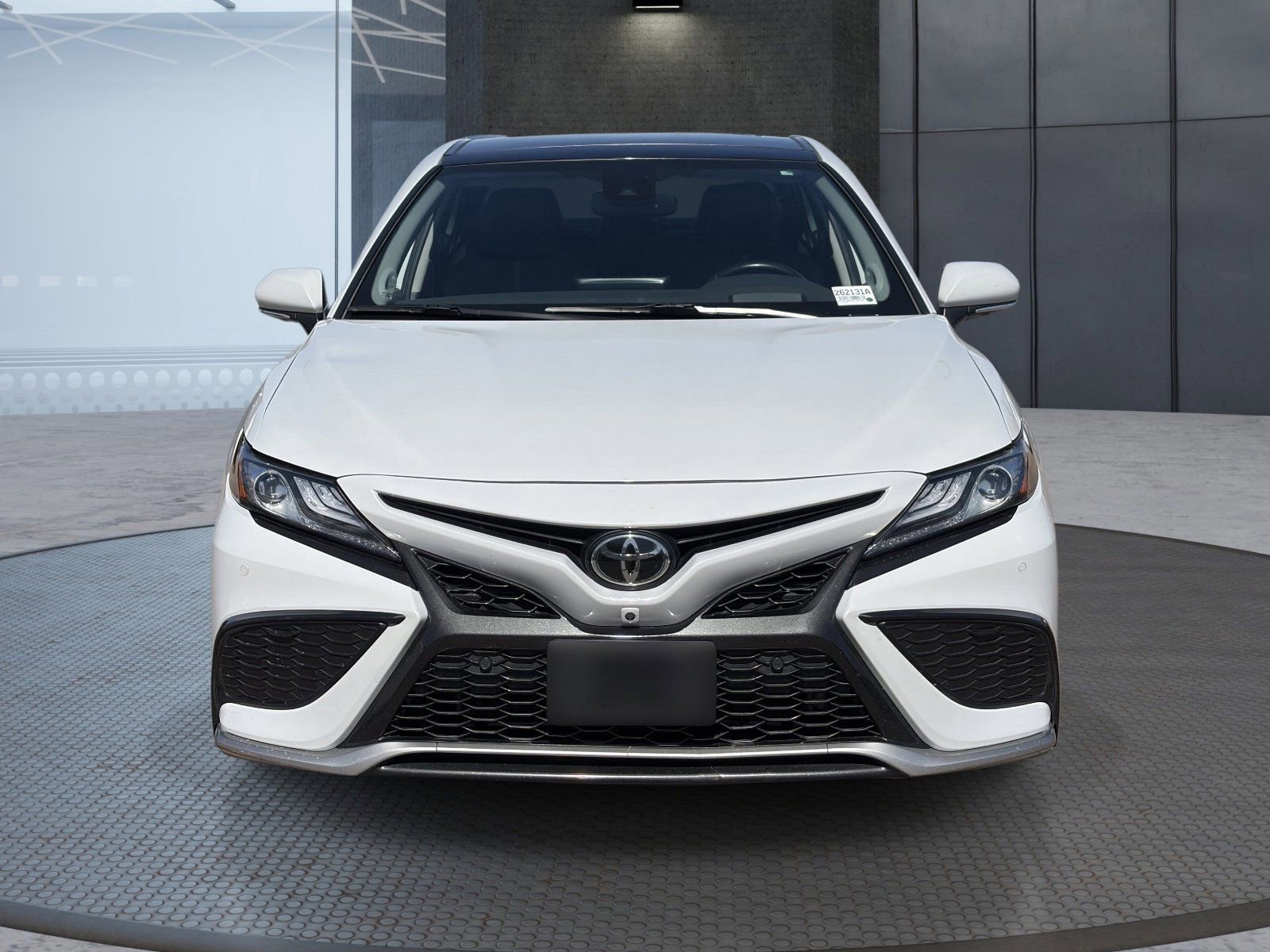 Used 2023 Toyota Camry XSE w/ Navigation Package FWD image 9