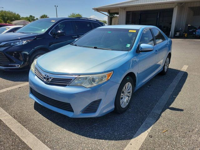 Used 2012 Toyota Camry FWD image 8