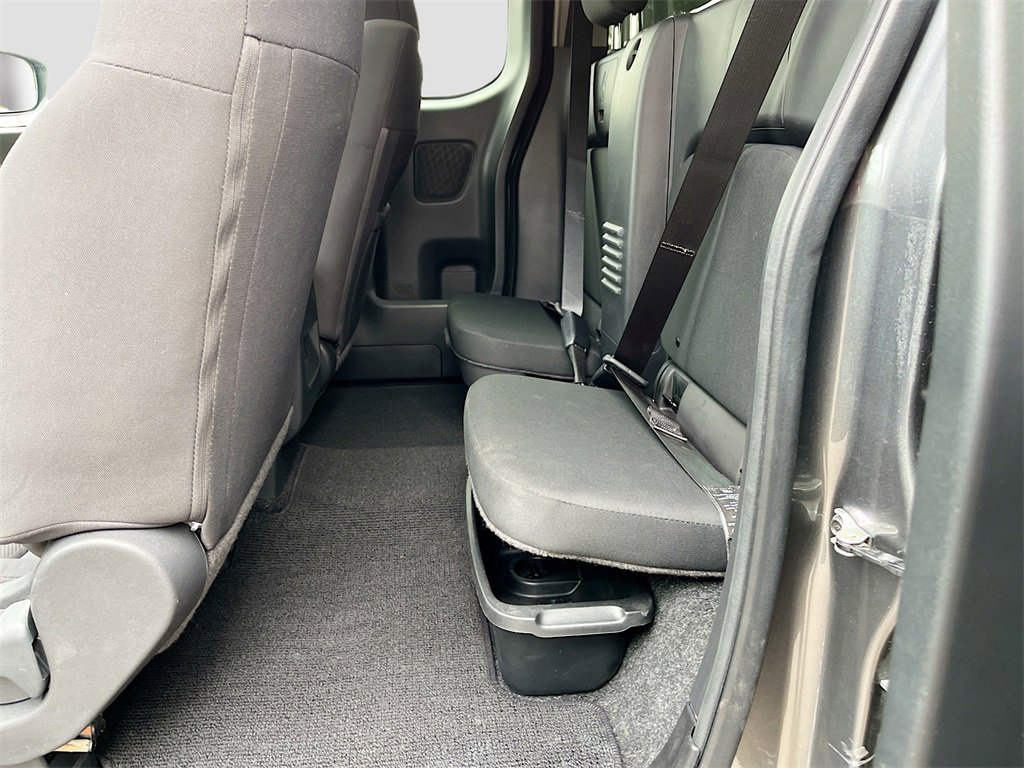 Used 2022 Nissan Frontier S w/ Technology Package image 22