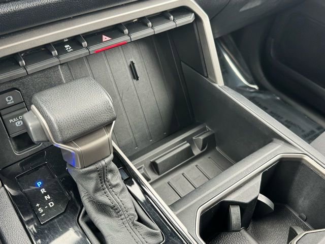 Used 2022 Toyota Tundra SR5 w/ SR5 Convenience Package image 13