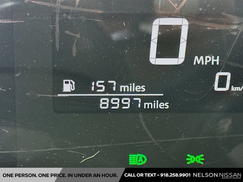 Certified 2025 Nissan Kicks SV AWD/4WD image 11