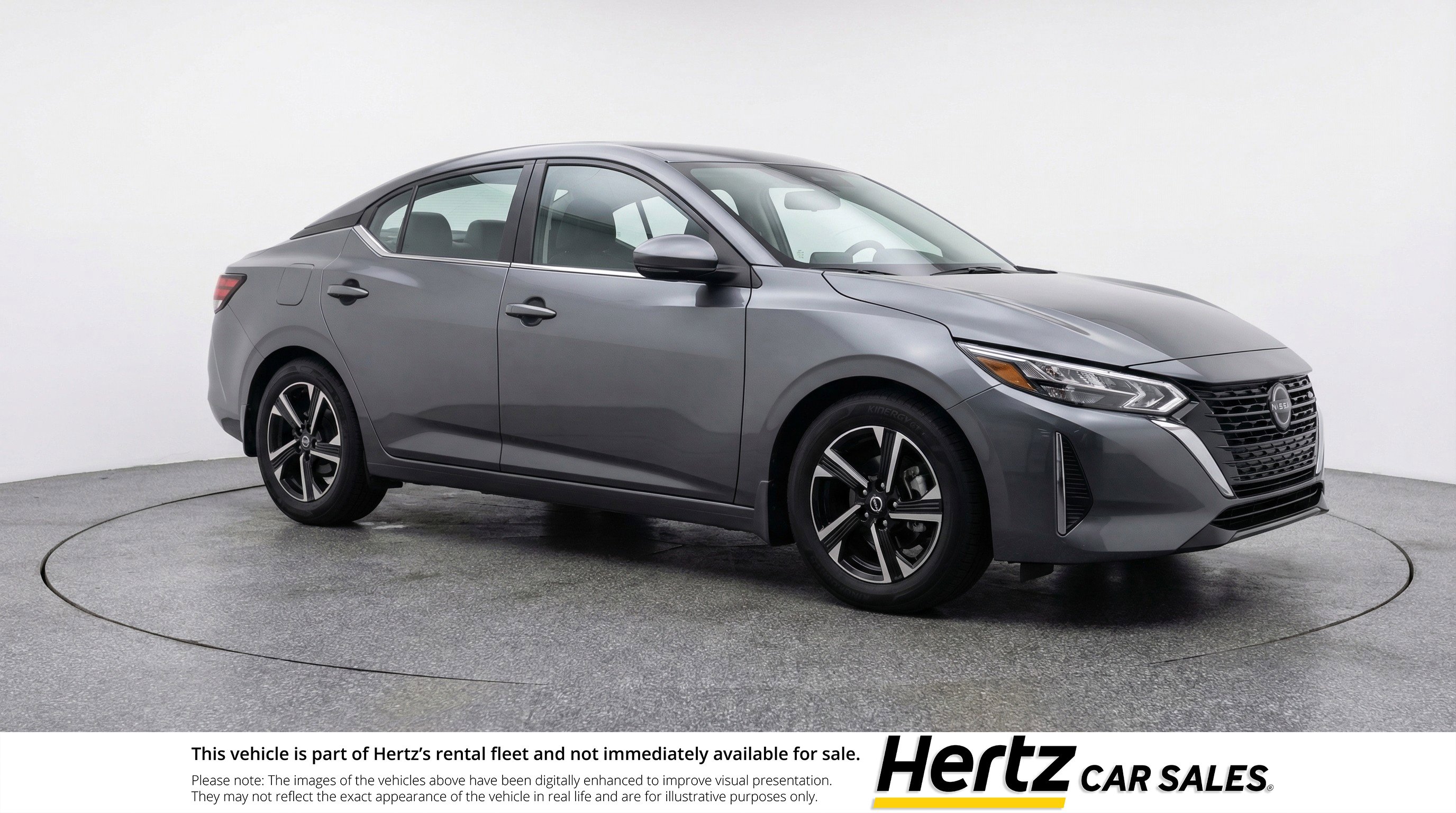 Used 2025 Nissan Sentra SV image 1