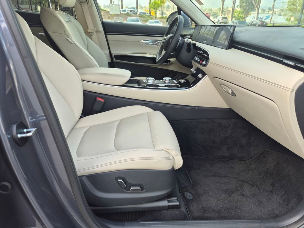 Used 2026 Genesis GV70 2.5T image 29