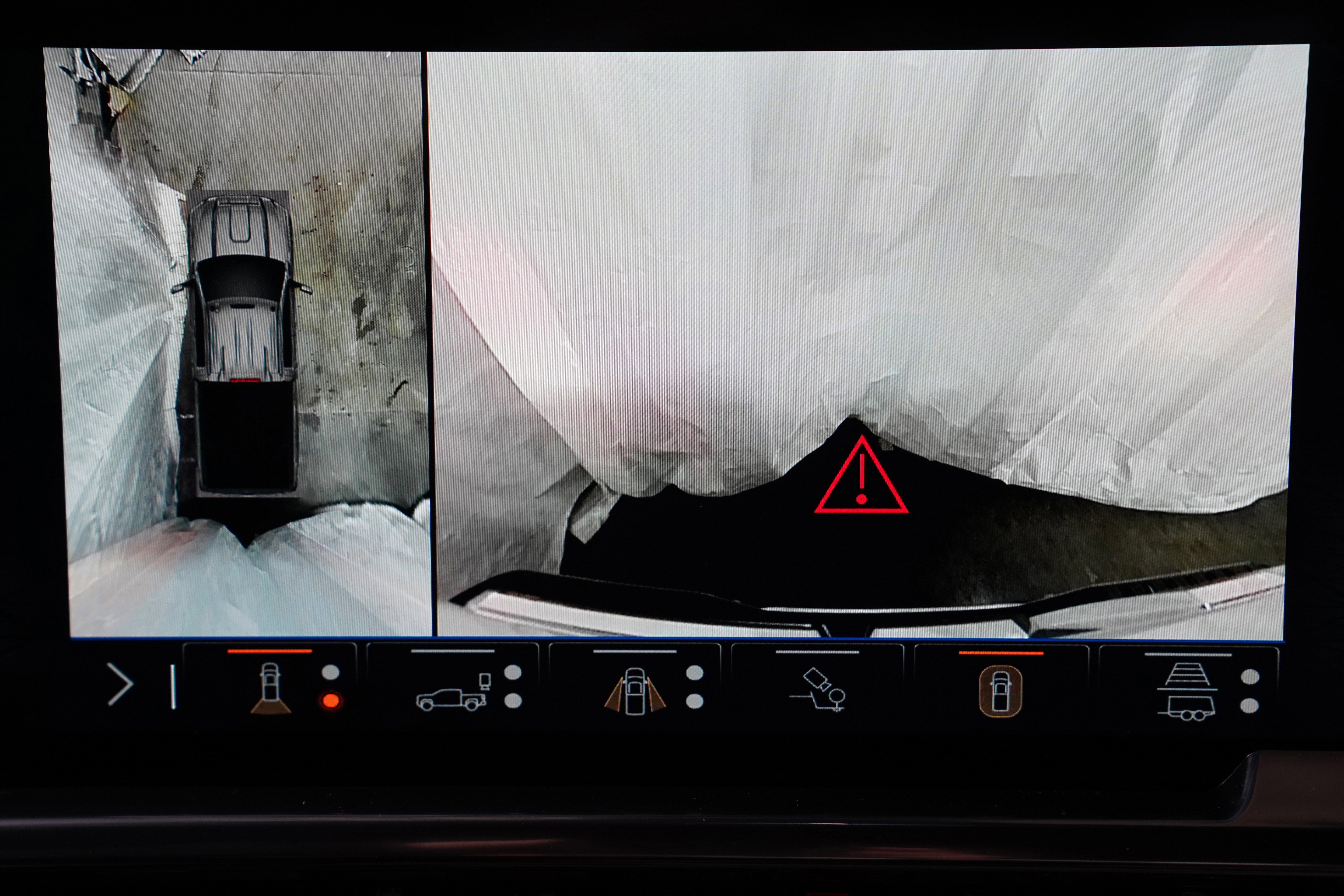 Used 2024 GMC Sierra 3500 SLE image 8