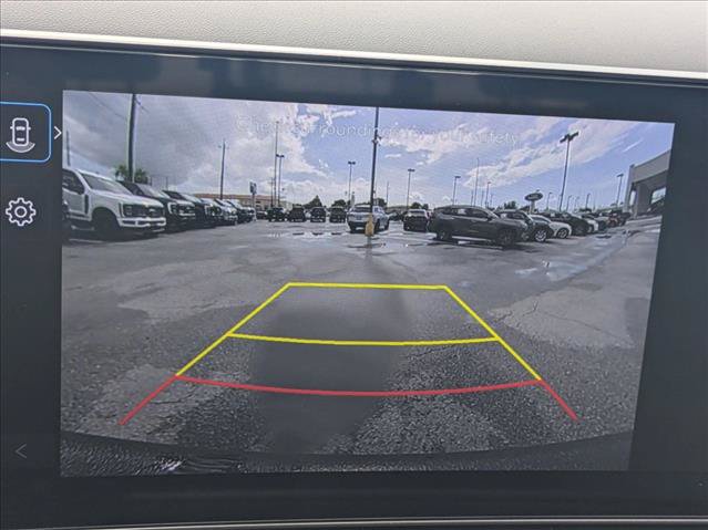 Used 2025 Hyundai Santa Cruz SEL FWD image 12