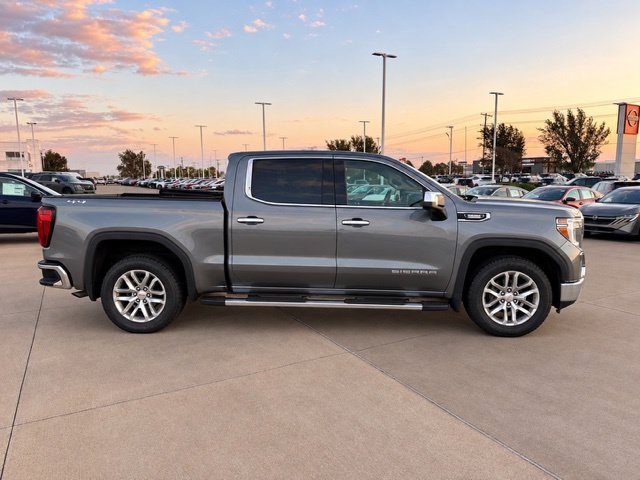 Used 2021 GMC Sierra 1500 SLT w/ SLT Premium Plus Package AWD/4WD image 4