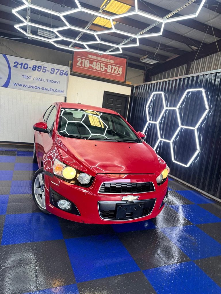 Used 2016 Chevrolet Sonic LTZ FWD image 11