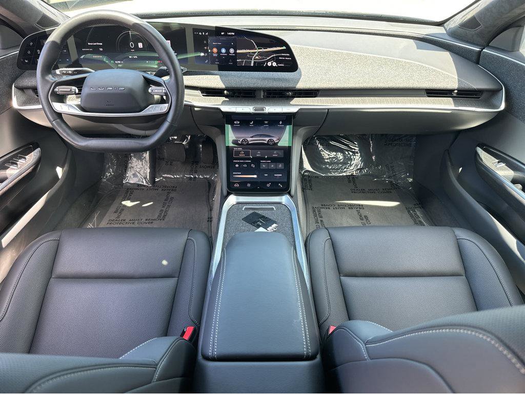 Used 2024 Lucid Air Pure RWD image 4