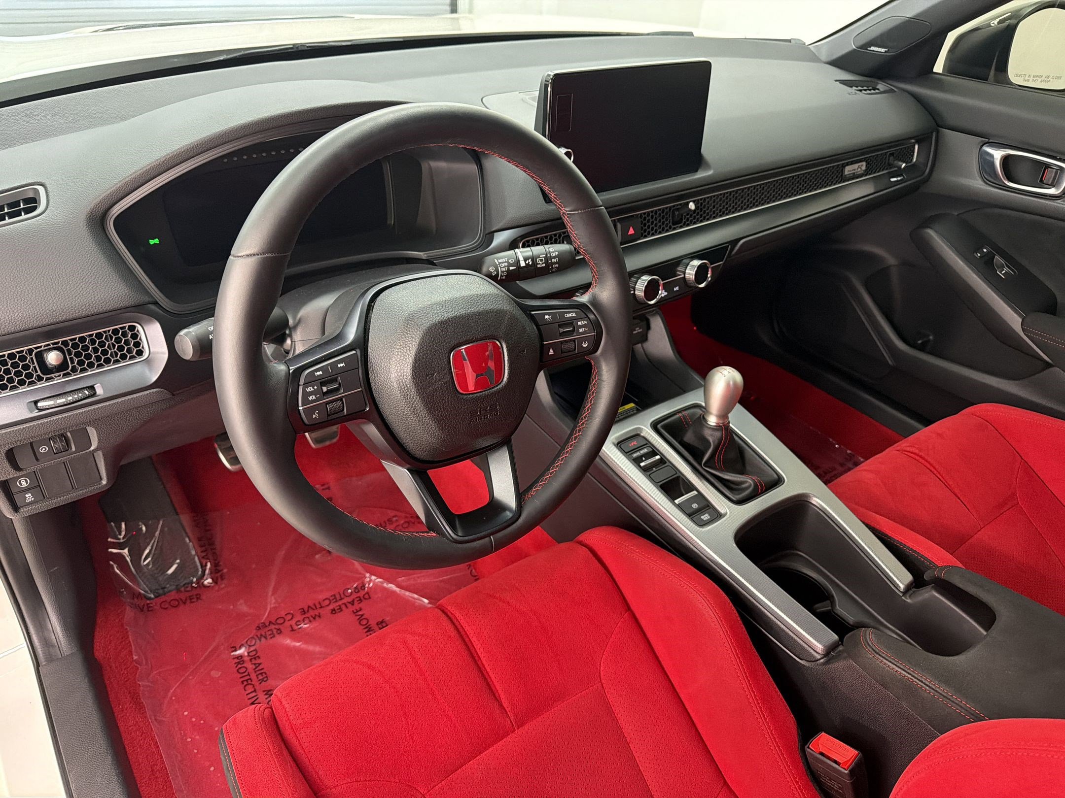 Used 2024 Honda Civic Type R image 4