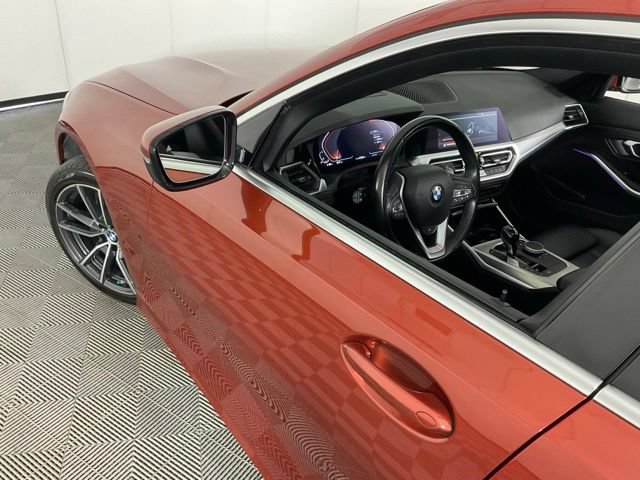Used 2022 BMW 330i xDrive Sedan w/ Premium Package AWD/4WD image 39