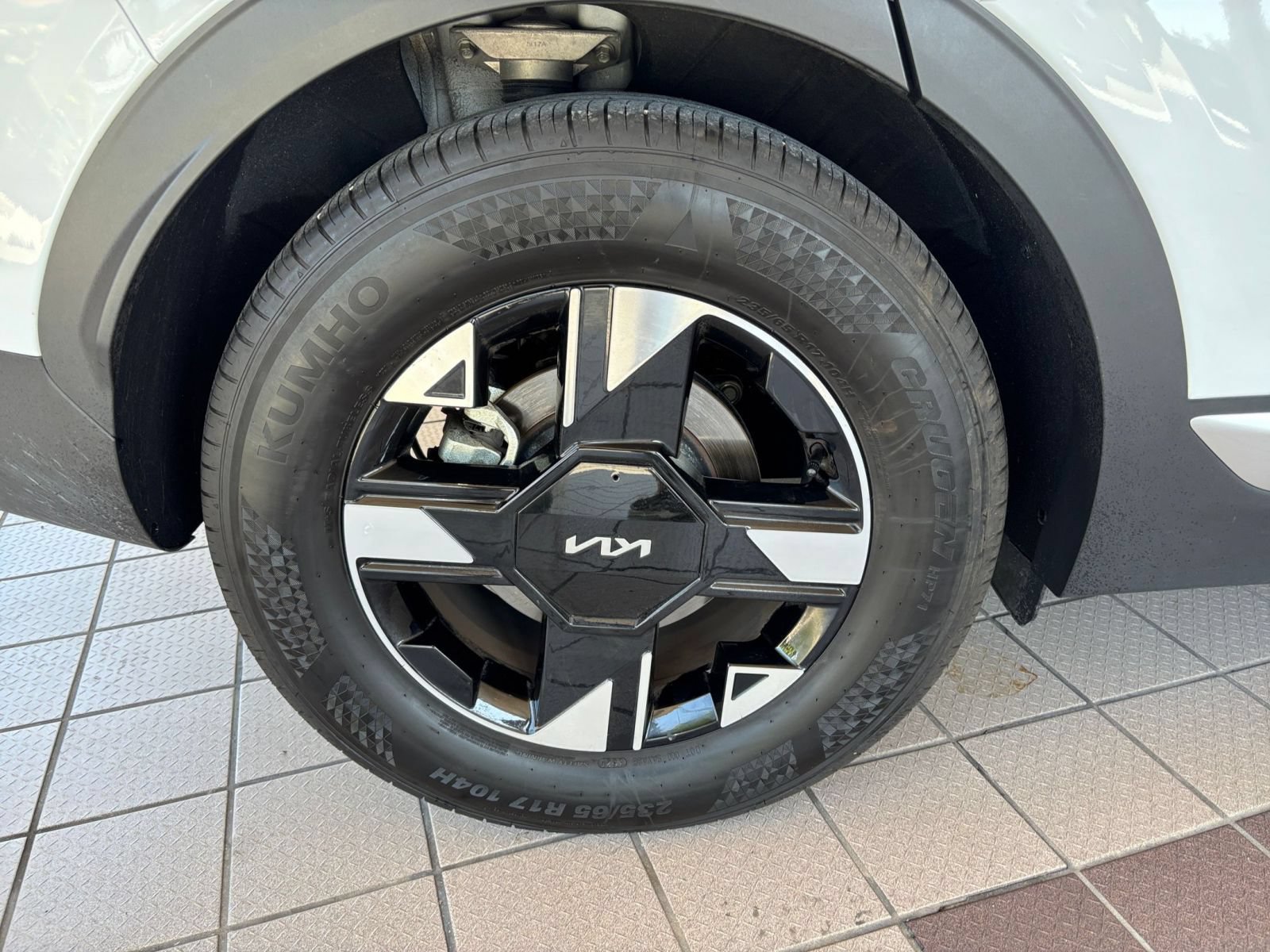 Used 2026 Kia Sportage LX FWD image 29
