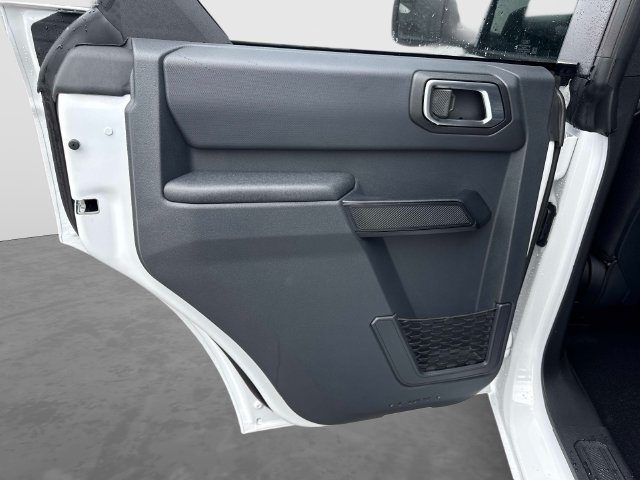 New 2026 Ford Bronco Big Bend w/ Black Appearance Package AWD/4WD image 14