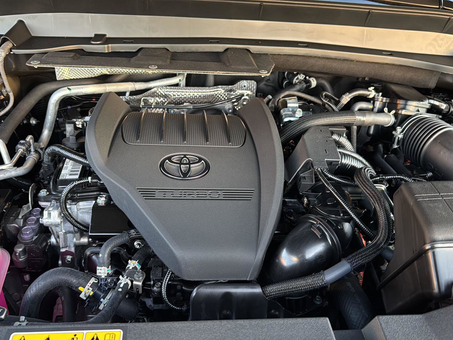 New 2026 Toyota Grand Highlander AWD Hybrid image 32