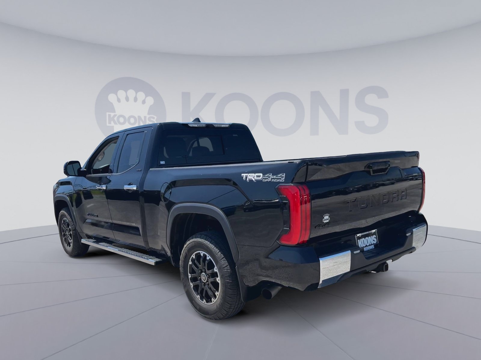 Used 2023 Toyota Tundra SR5 w/ TRD Off-Road Package AWD/4WD image 10