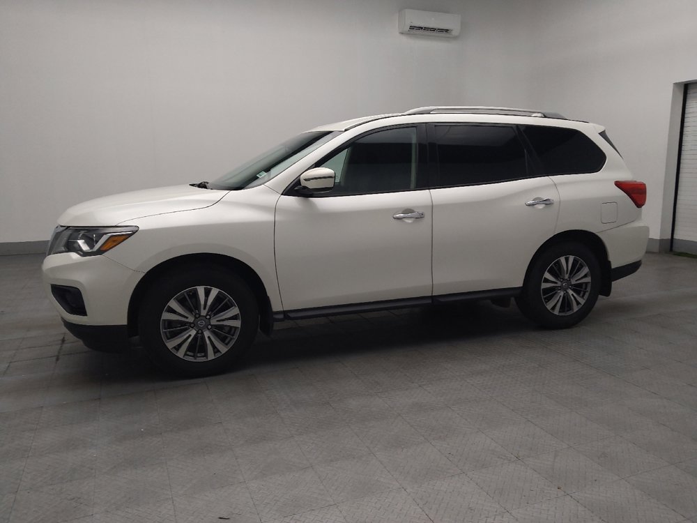 Used 2019 Nissan Pathfinder SV AWD/4WD image 2