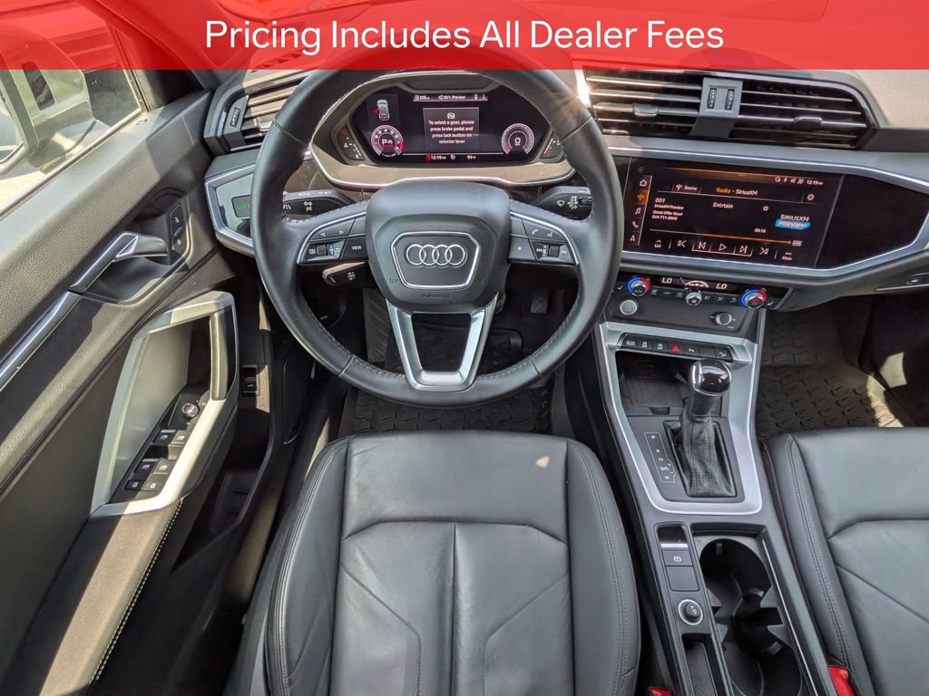 Used 2020 Audi Q3 2.0T Premium Plus w/ Premium Plus Package AWD/4WD image 16