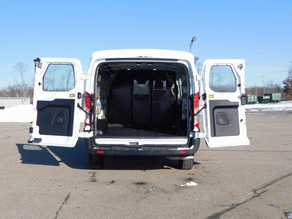 Used 2024 Ford Transit 250 Low Roof w/ Exterior Upgrade Package image 22