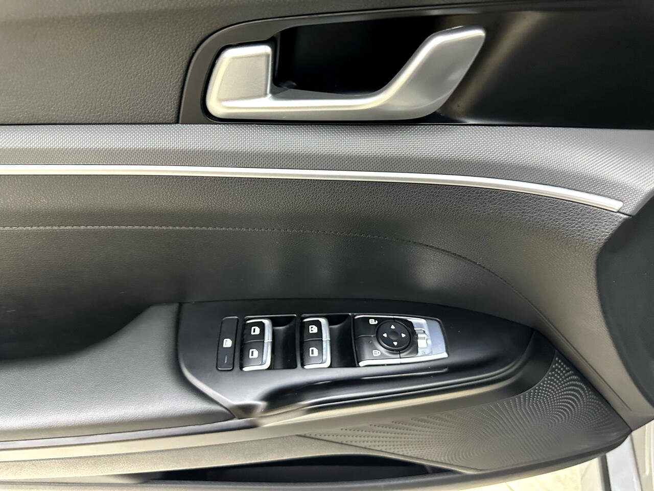 Used 2023 Kia K5 GT-Line w/ GT-Line Premium Package image 17