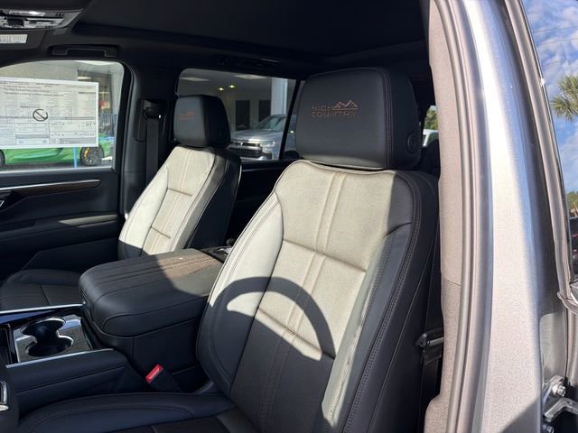 New 2026 Chevrolet Suburban High Country image 22