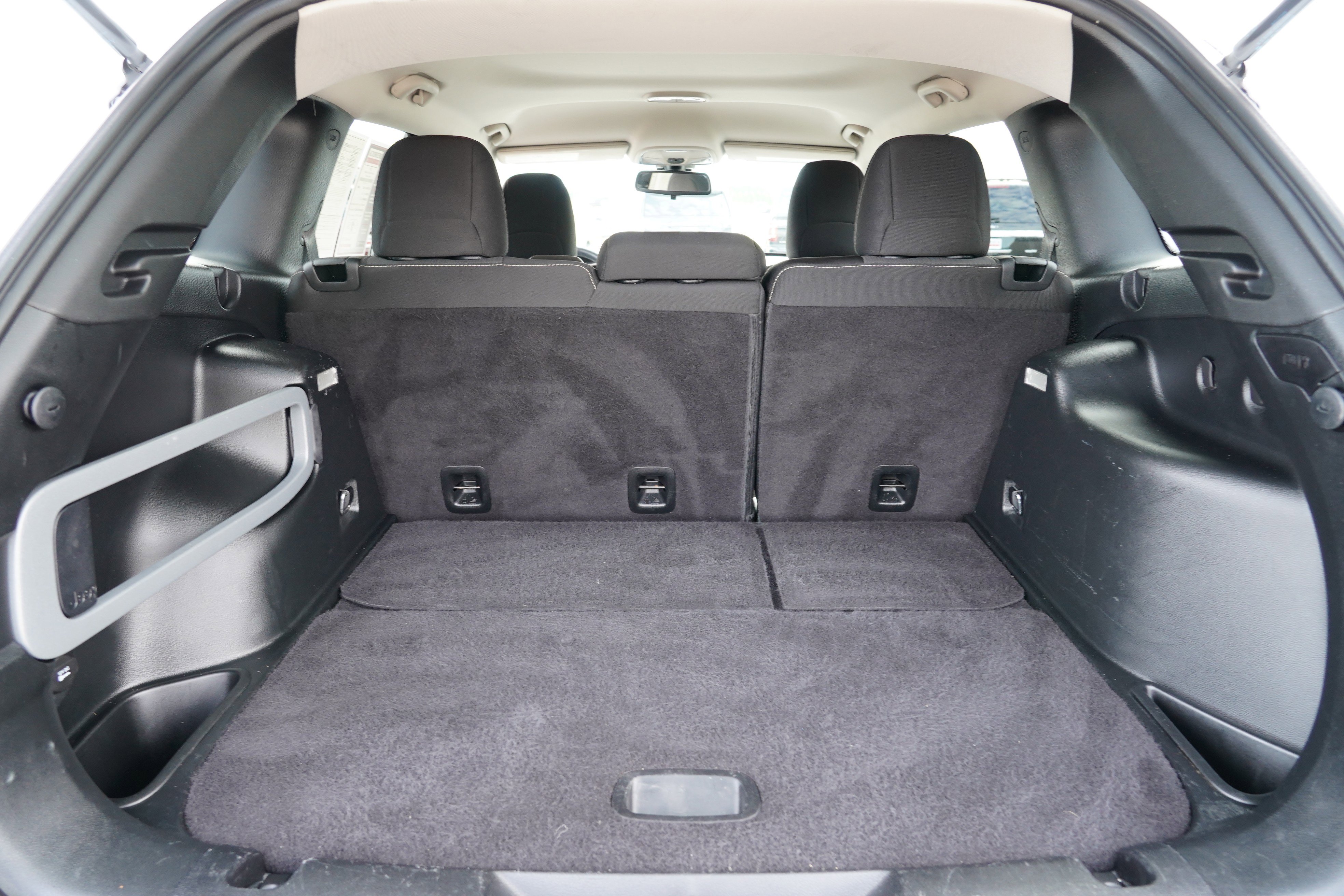 Used 2015 Jeep Cherokee Latitude image 27