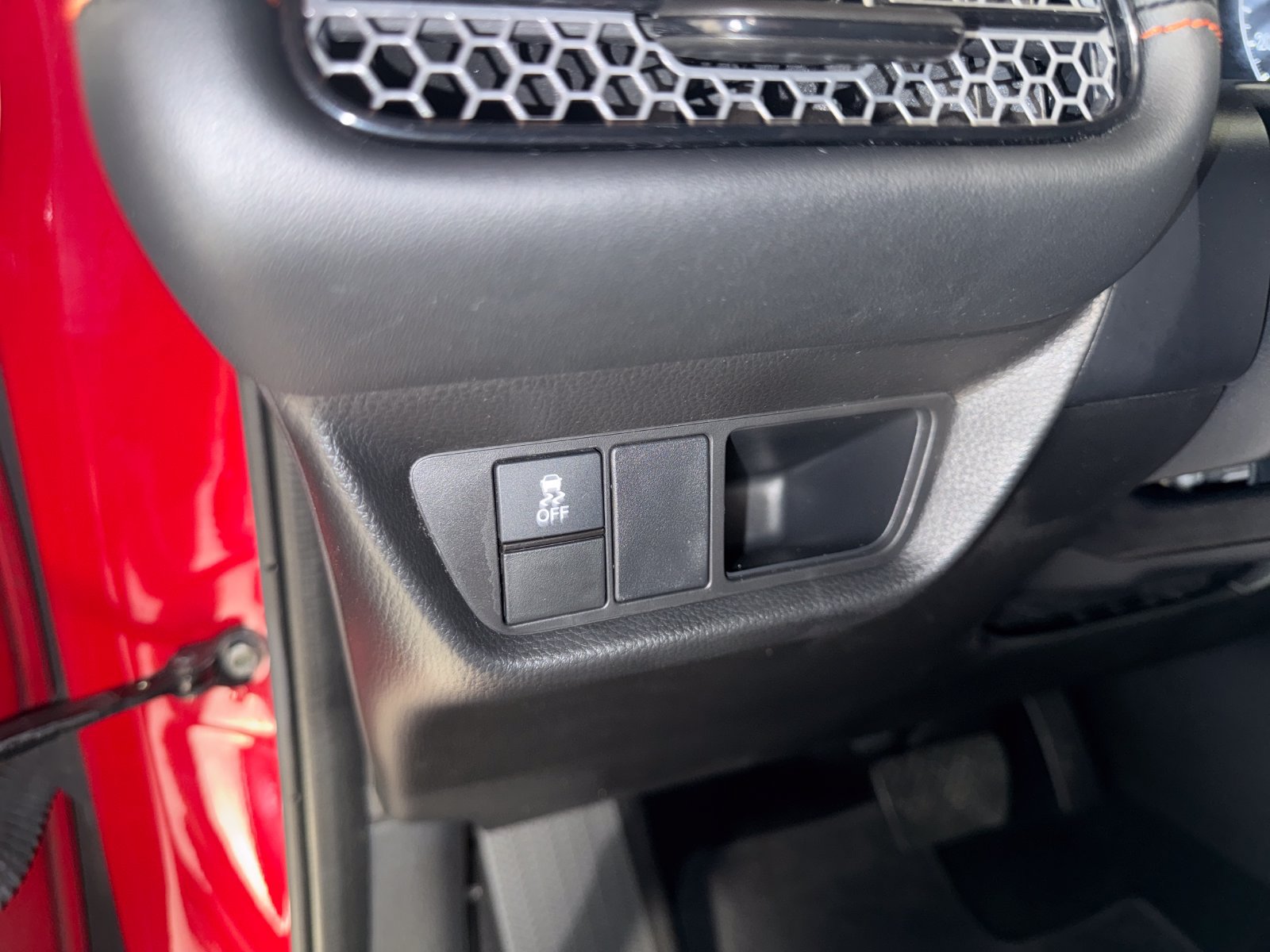 Used 2024 Honda HR-V Sport image 14
