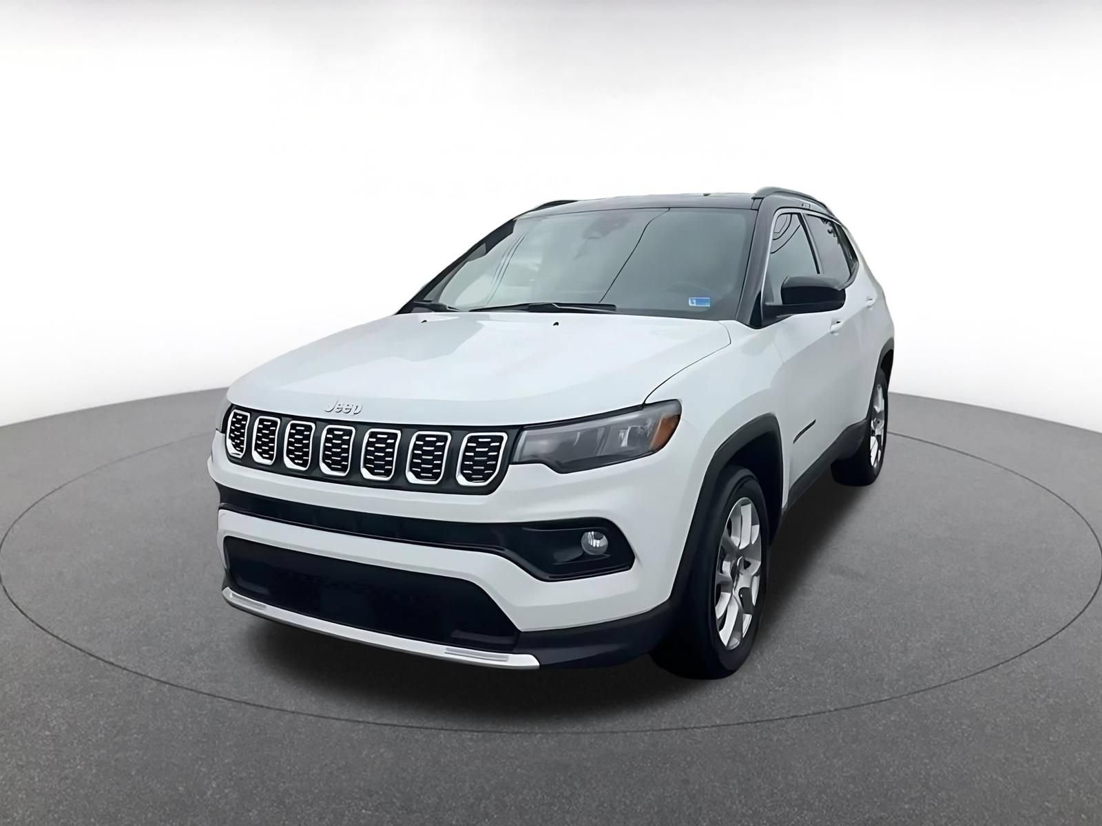 Used 2025 Jeep Compass Limited AWD/4WD image 7