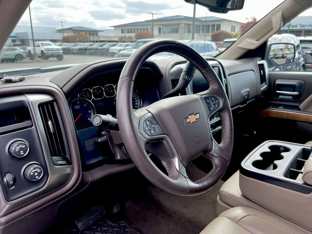 Used 2018 Chevrolet Silverado 1500 LTZ w/ Sport Package AWD/4WD image 10