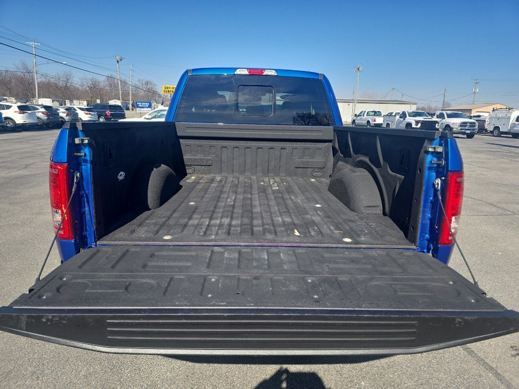 Used 2016 Ford F150 XLT w/ Equipment Group 302A Luxury image 8