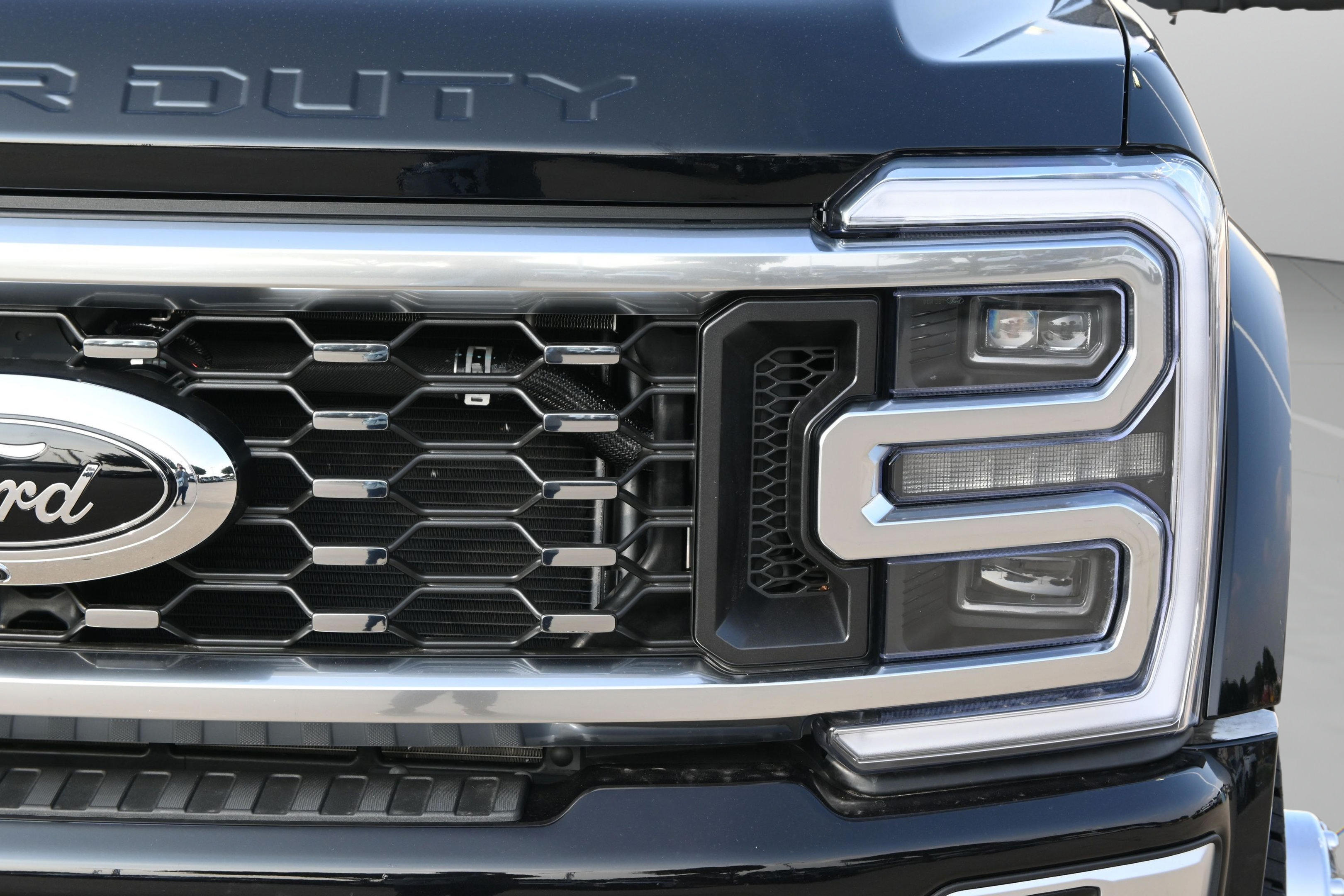Used 2026 Ford F450 Platinum w/ Platinum Plus Package AWD/4WD image 11