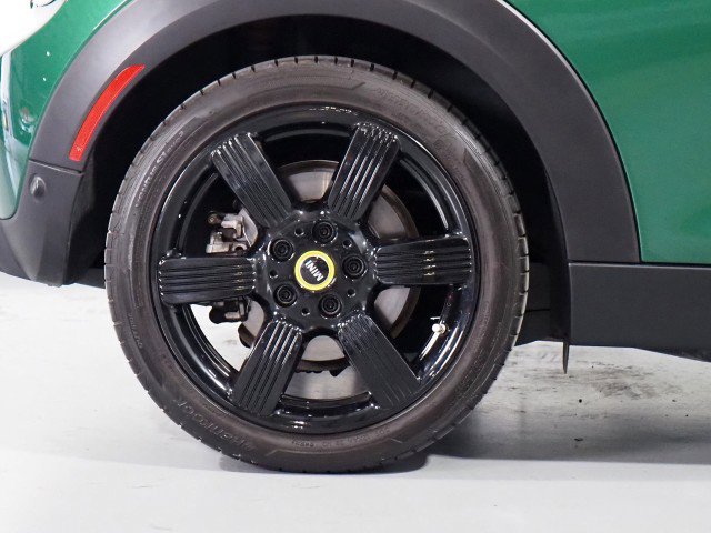 Used 2024 MINI Cooper SE image 37