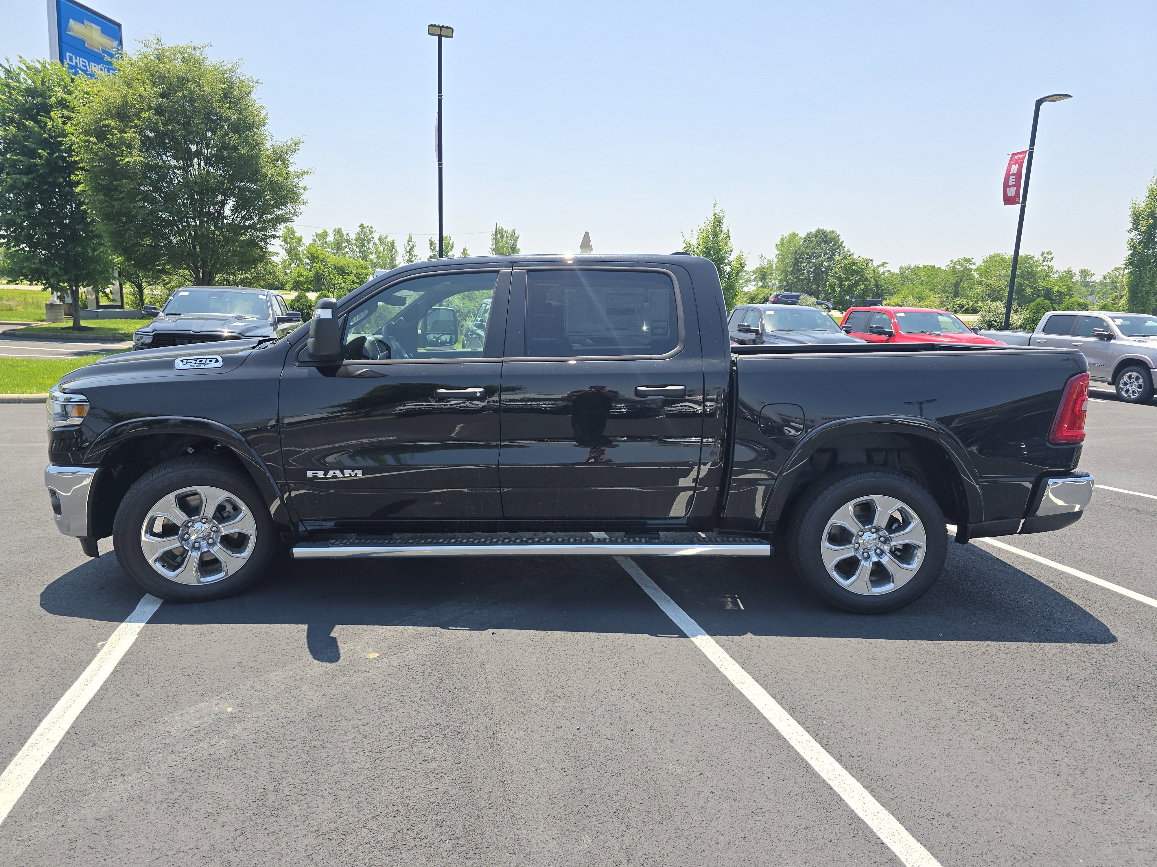 New 2025 RAM 1500 Big Horn AWD/4WD image 14