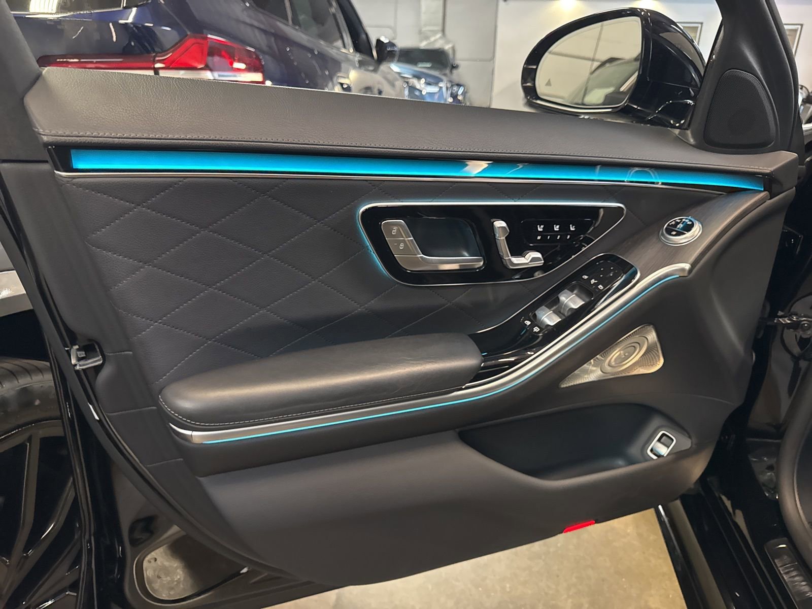 Used 2022 Mercedes-Benz S 580 4MATIC Sedan image 9