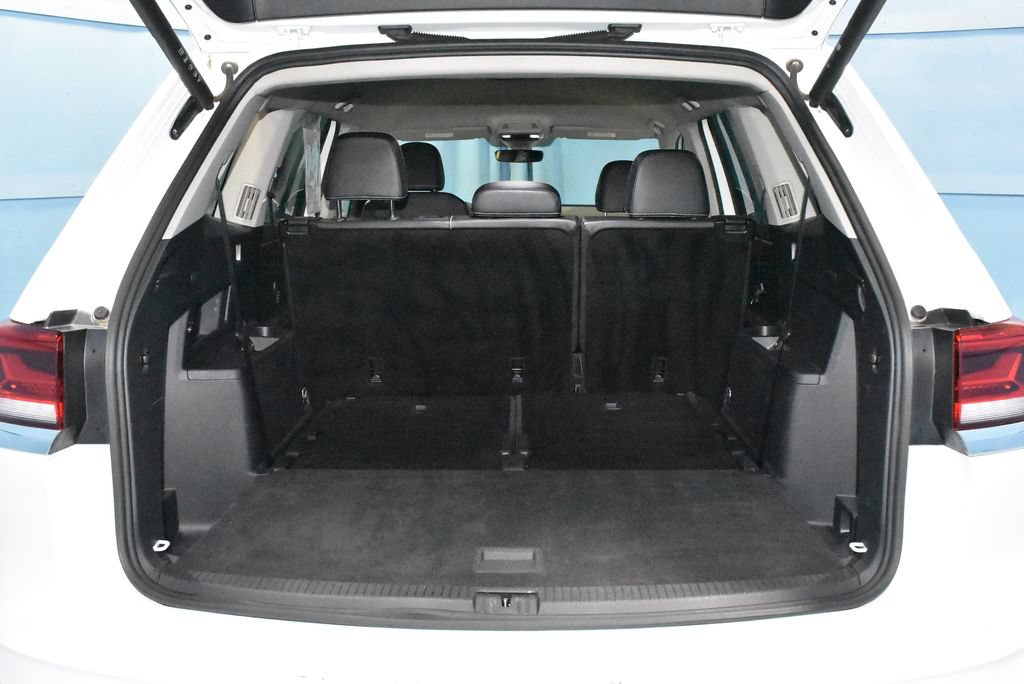 Used 2025 Volkswagen Atlas SE AWD/4WD image 31