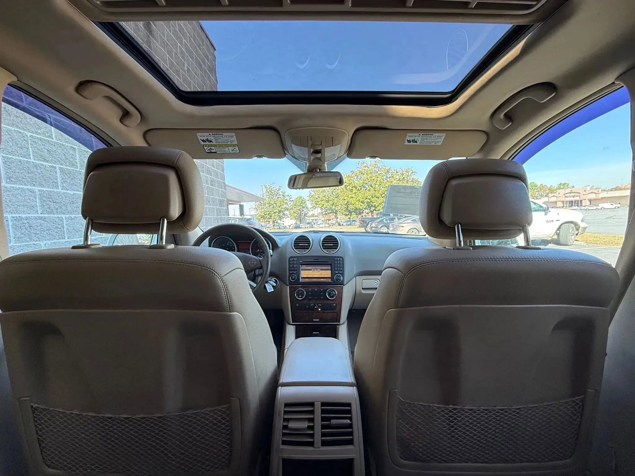 Used 2010 Mercedes-Benz ML 350 BlueTEC 4MATIC image 23