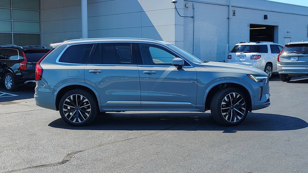 New 2026 Volvo XC90 B6 Plus w/ Protection Package AWD/4WD image 2