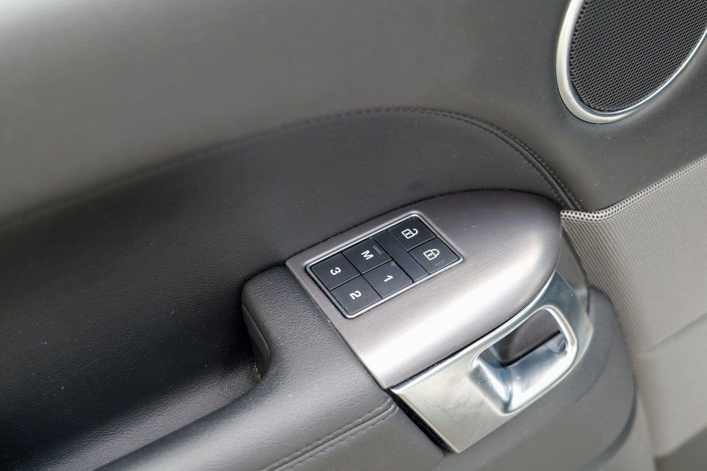 Used 2022 Land Rover Range Rover Sport SE image 17