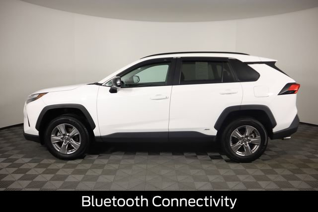 Used 2025 Toyota RAV4 LE image 10